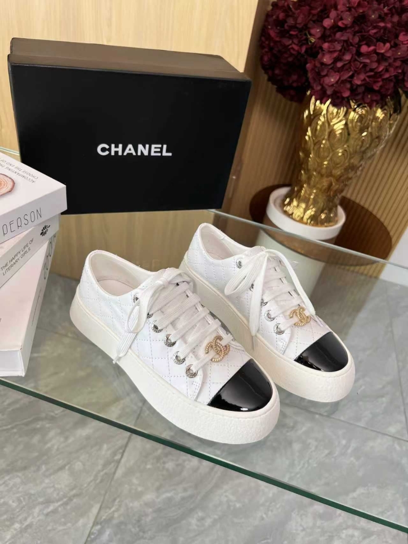 Ch**el sport shoes